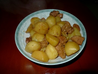 红烧土豆肉块（2012/6/3）